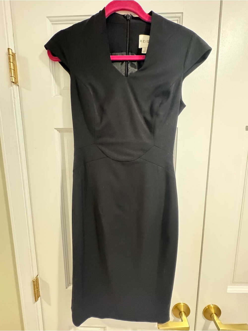 Size 2 Reiss Black Cap-Sleeve Sheath Dress